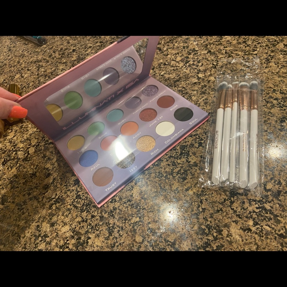 Eyeshadow pallet